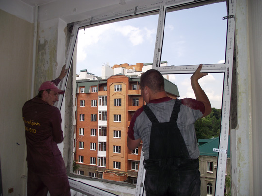 профессиональная установка пластиковых окон в доме Краснозаводск