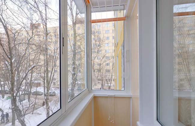 Зимнее остекление лоджии и балкона зимой Краснозаводск